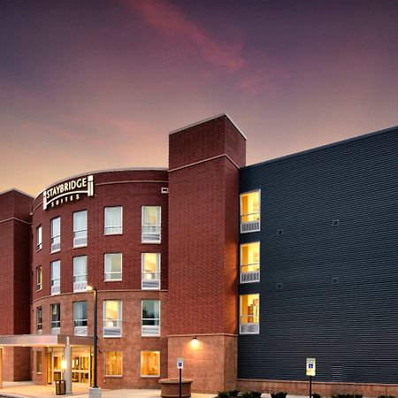 Staybridge Suites Marquette By Ihg Esterno foto